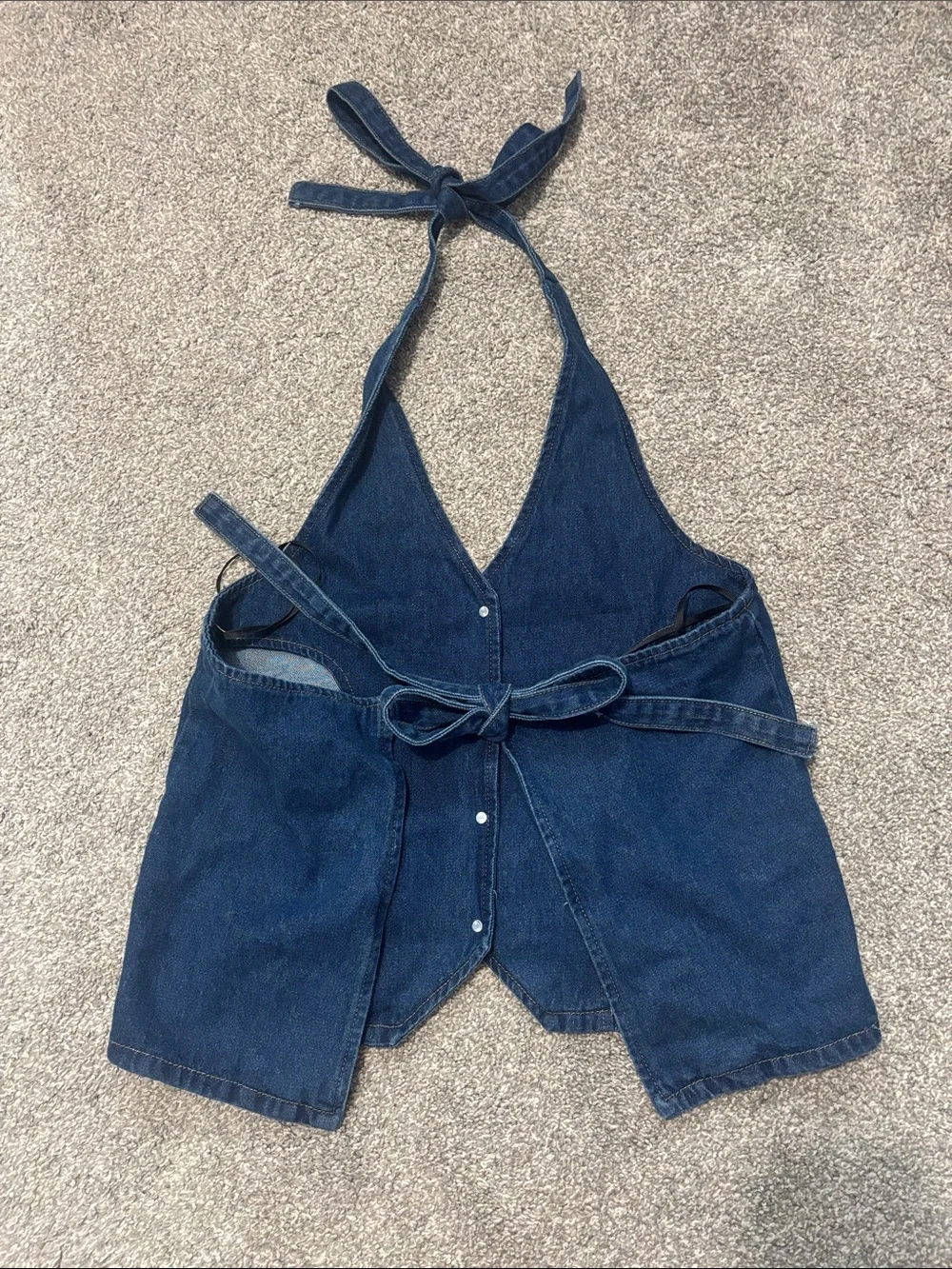 Denim Halter Button-Front Vest in Dark Blue - Picture 2 of 3
